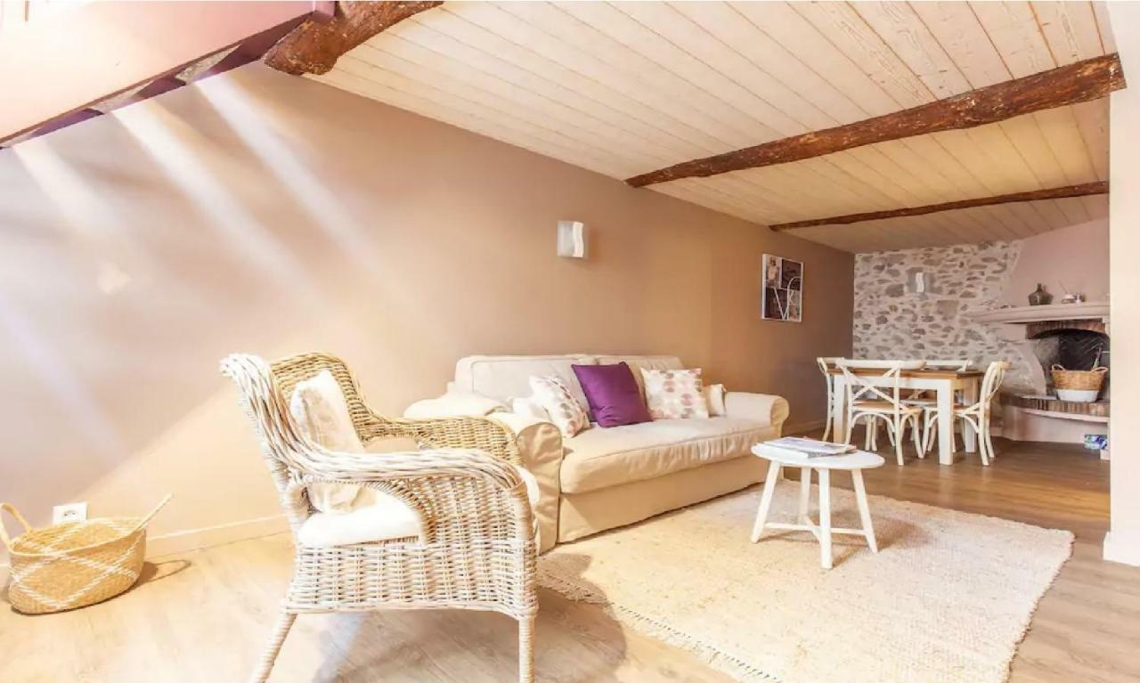2 Bedrooms 2 Bathrooms Apartment In Old Антиб Экстерьер фото